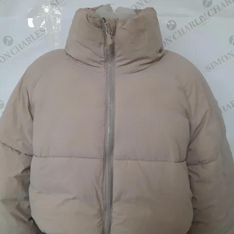 COTTON ON BODY MOTHER PUFFER CROPPED JACKET SIZE L | G