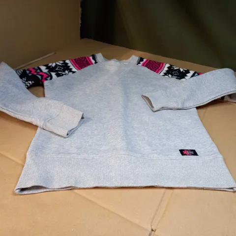 STYLE OF KNIT SUPER DRY SWEATER