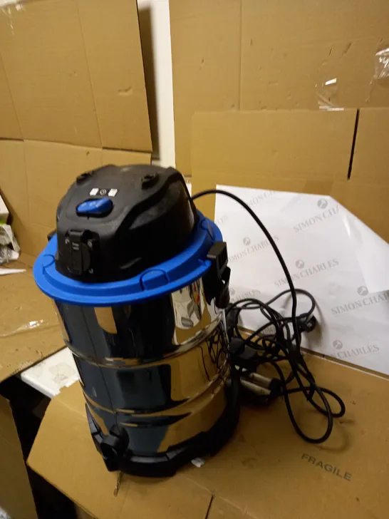 VACMASTER 30L 1500W 