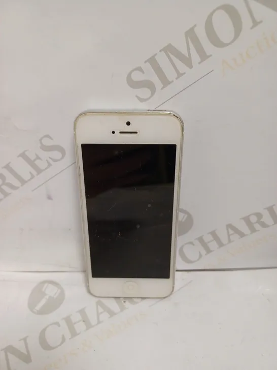 APPLE IPHONE 5 (A1429) 