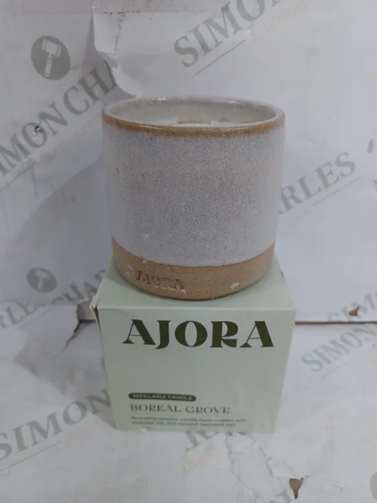 AJORA BORRAL GROVE - COCONUT AND RAPESEED WAX SCENTED CANDLE 