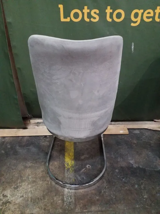 GREY VELVET DINING CHAIR