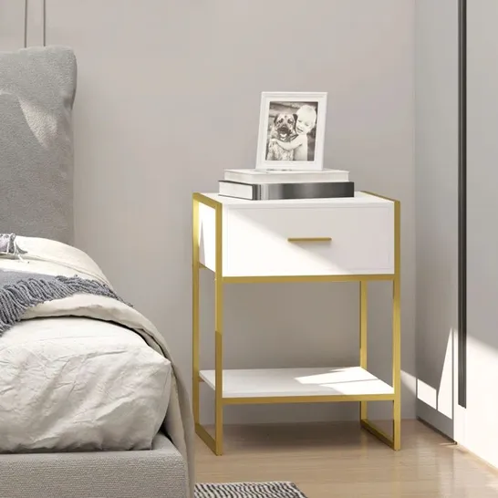 BOXED BOGIA MODERN BEDSIDE TABBLE - MIRRORED