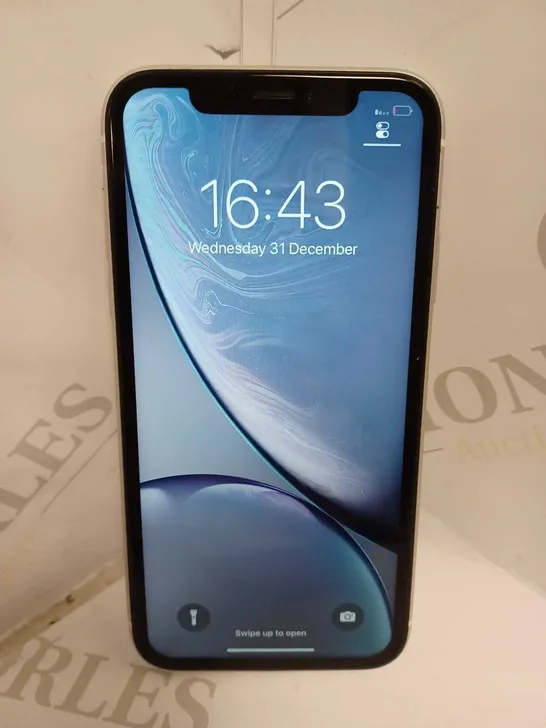 APPLE IPHONE XR - WHITE