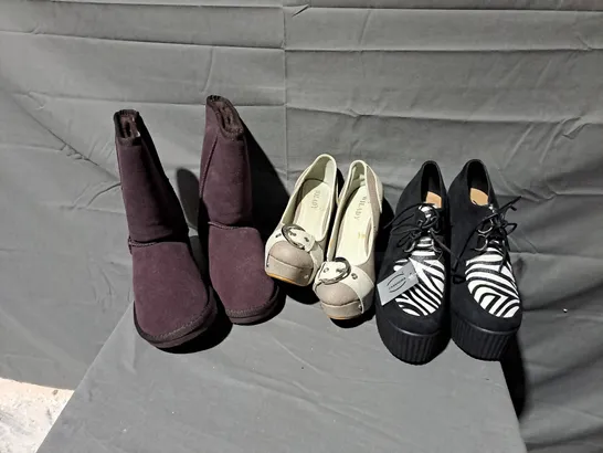 4 BOXED PAIRS OF ASSORTED SHOES TO INCLUDE CASSANDRA WEDGE SHOES SIZE 6, WILADY PLATFORM HEELS SIZE 38, BOOTS SIZE 36