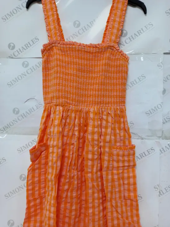 NOBODYS CHILD DIONNE MIDI DRESS IN ORANGE/WHITE - SIZE 8