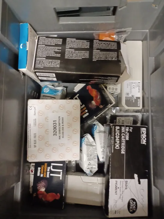 BOX OF APPROXIMATELY 15 ASSORTED PRINTER INK CARTRIDGES TO INCLUDE HP, EPSON, CANON ETC 