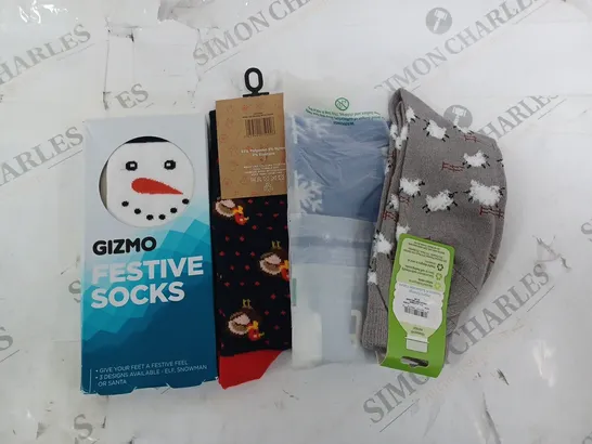 LOT OF 4 NOVALTY SOCKS UNKOWN SIZE 