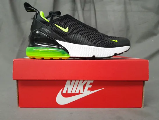 BOXED PAIR OF NIKE AIR MAX 270 PS KIDS SHOES IN BLACK/GREEN UK SIZE 11.5