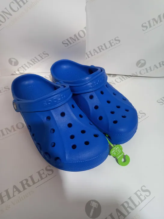 PAIR OF BLUE CROCS SIZE 7 