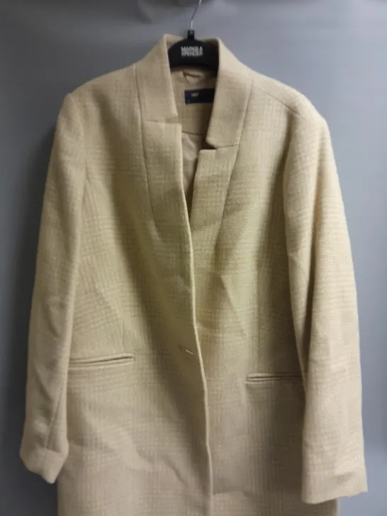 3 M&S COLLECTION WOMEN'S COAT IN BEIGE TO INCLUDE SIZES 8 AND 22 