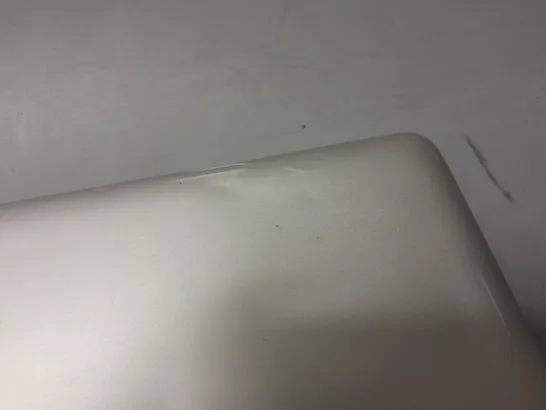 APPLE MACBOOK PRO - MODEL UNSPECIFIED 