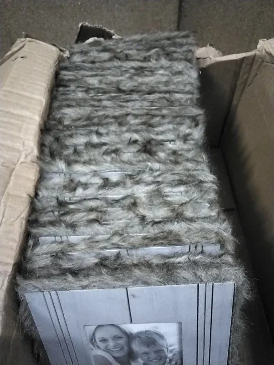 BOX OF APPROXIMATELY 20 FAUX FUR PICTURE FRAMES 