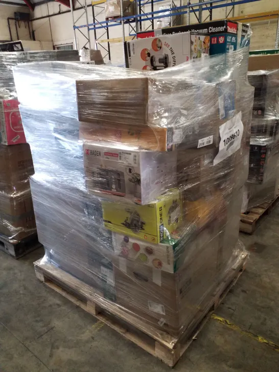 PALLET OF APPROXIMATELY 29 UNPROCESSED RAW RETURN HOUSEHOLD AND ELECTRICAL GOODS TO INCLUDE;