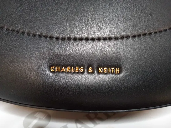 CHARLES & KEITH BLACK SINGLE STRAP HANDBAG