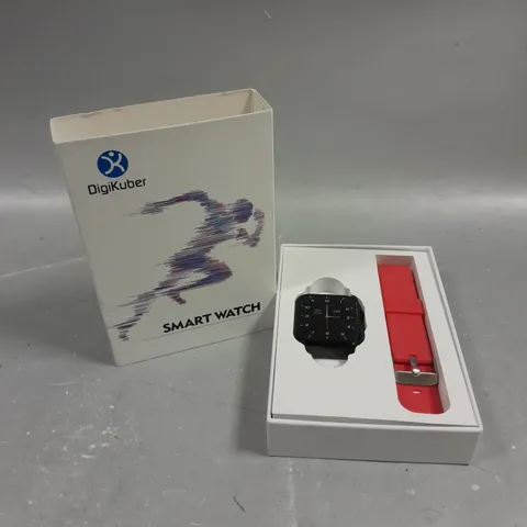 BOXED DIGIKUBER SMARTWATCH & STRAP 