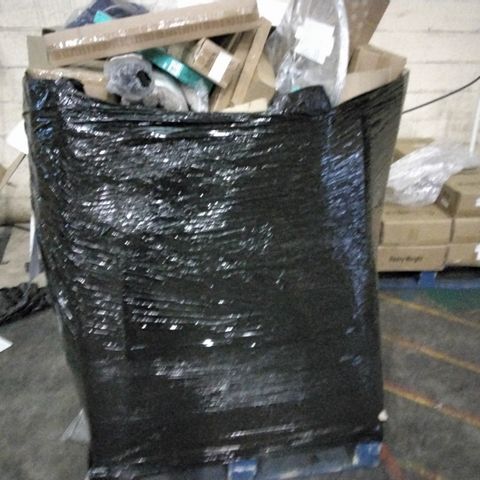 PALLET OF ASSORTED ITEMS,  INCLUDING, BOXED PET BEDS, BIKE WHEEL, DOOR MATS,KEYBOARD & MOUSE SETS, CANVASSES,
