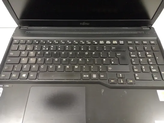 FUJITSU LIFEBOOK AH544 LAPTOP IN BLACK