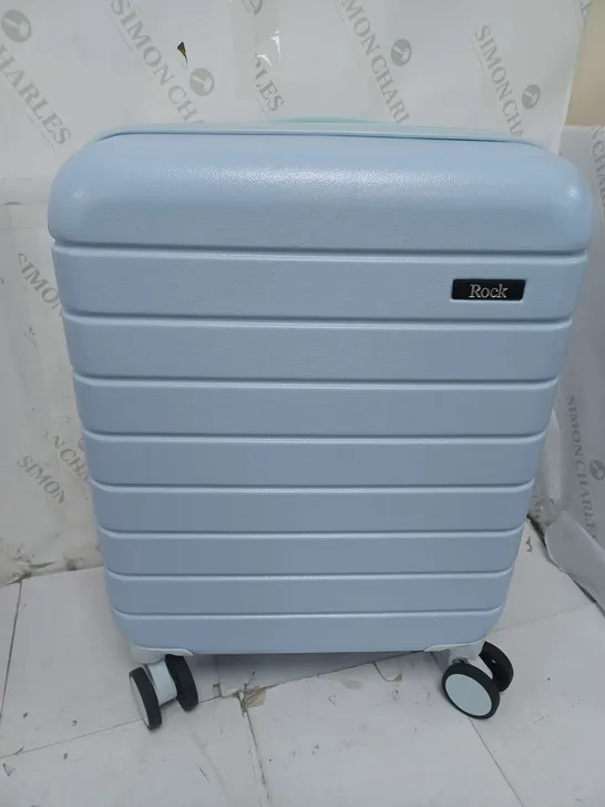 NOVO CARRY ON 8 WHEEL SUITCASE -PASTEL RRP £80