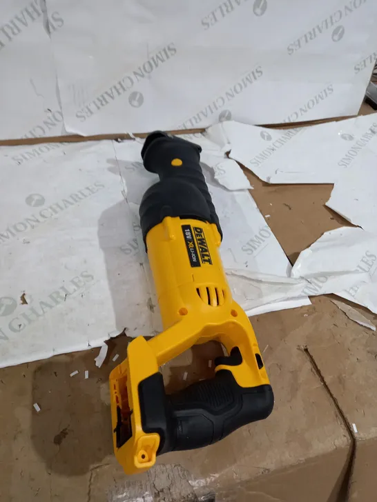 DEWALT 18V XR LITHIUM-ION BODY ONLY RECIPROCATING SAW DCS380