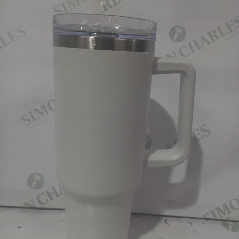 UNBRANDED STAINLESS STEEL INSULATED TRAVEL MUG IN WHITE