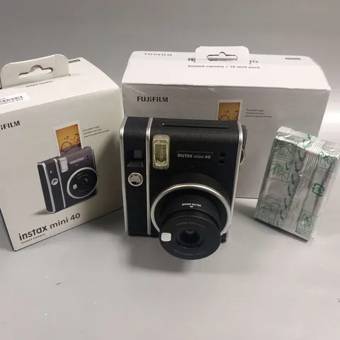 BOXED FUJIFILM INSTAX MINI 40 INSTANT CAMERA AND 10 SHOT PACK