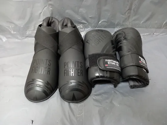 FIGHTWEAR STORE POWER FIGHTER PAIR OF GLOVES AND KICKBOOTS IN BLACK SIZE S/M