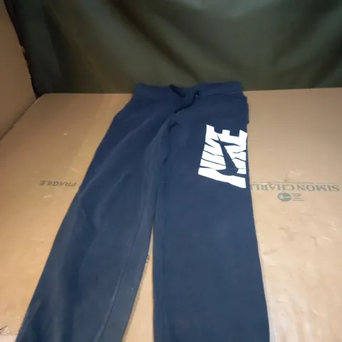 BLACK NIKE JOGGERS SIZE XS