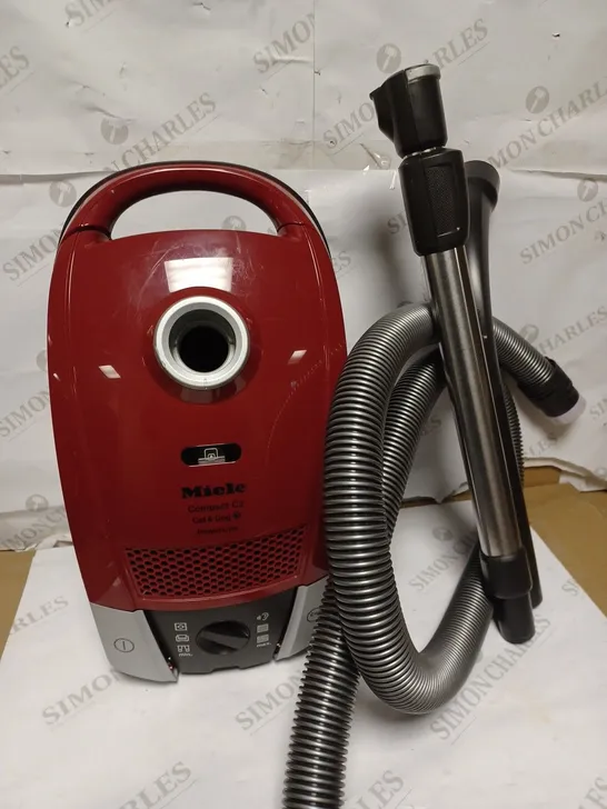 MIELE COMPACT BAGGED CYLINDER VACUUM CLEANER