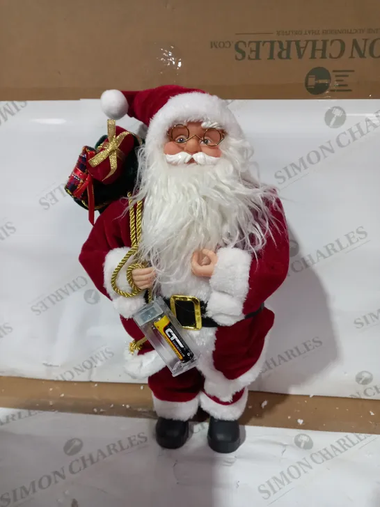 FESTIVE PRE LIT SANTA TRADITIONAL 43CM