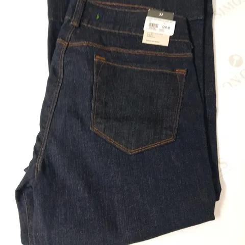 J BRAND JEANS LOVE STORY LOW RISE BELL PURE SIZE 32