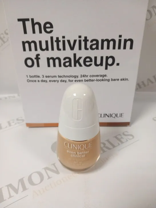 BOXED CLINIQUE SERUM FOUNDATION SPF 20 