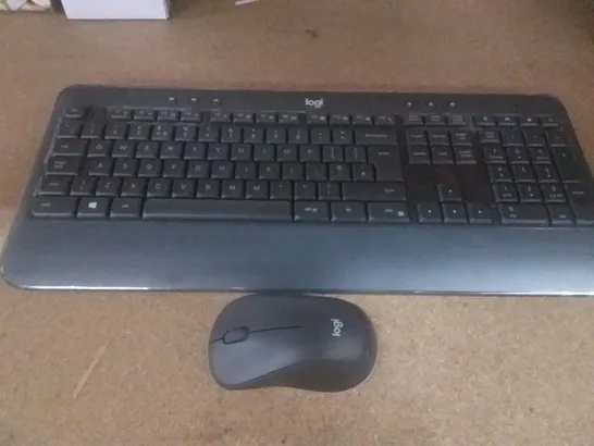 LOGITECH MK540 WIRELESS KEYBOARD