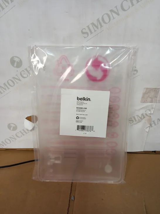 LOT OF 10 BELKIN SNAP SHIELDS FOR MACBOOK AIR 11 - TRANSPARENT