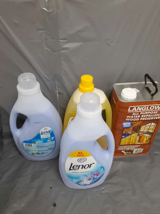 TOTE OF 4 ASSORTED CLEANING TUBS TOO INCLUDE WOOD PRESERVER , LENOR FABRIC CLEANER , DETOL ACTION CLEANER  - COLLECTION ONLY 