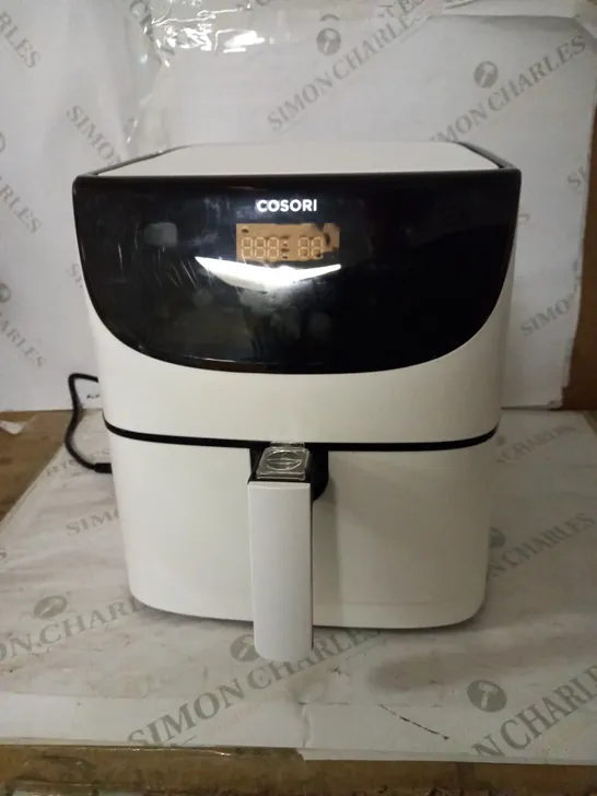 COSORI AIR FRYER 1700W MAX XXL 5.5L DIGITAL TOUCHSCREEN - WHITE