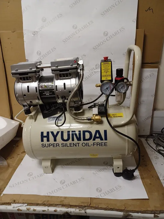 HYUNDAI 24 LITRE ULTRA SILENT AIR COMPRESSOR