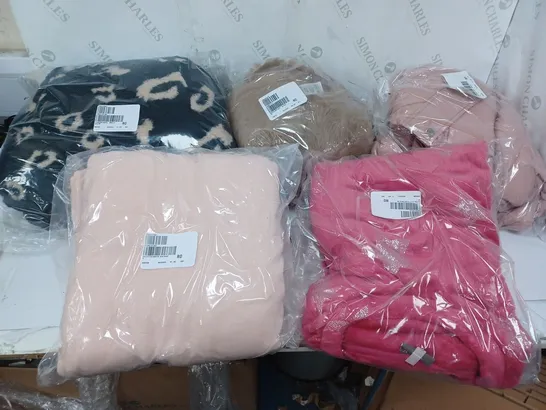 LARGE QUANTITY OF ASSORTED CLOTHING TO INCLUDE CARDIGANS, PJ SETS, ETC