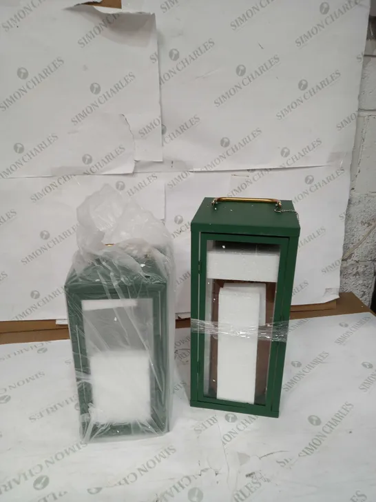 BUNDLEBERRY BY AMANDA HOLDEN SET OF 2 SQUARE LANTERNS WITH REMOVABLE LAMPS