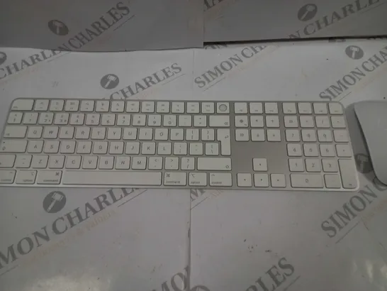 UNBOXE APPLE WIRELESS KEYBOARD A2520 AND MOUSE 