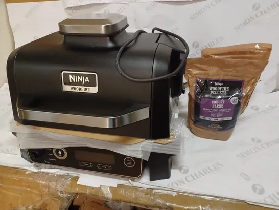 NINJA WOODFIRE ELECTRIC BBQ GRILL & SMOKER WITH AIR FRY FUNCTION OG701UKQ