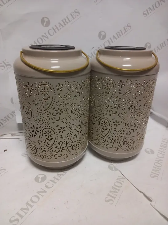 GARDEN REFLECTIONS SET OF 2 PATTERNED SOLAR LANTERNS, PAISLEY