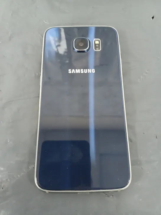 SAMSUNG GALAXY S6 SMARTPHONE 