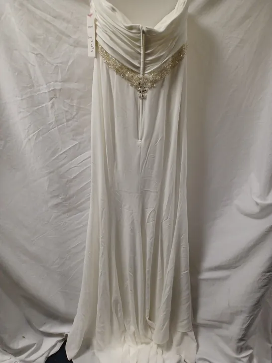 BERKETEX ELEGANCE ELOUISE WEDDING DRESS, IVSIL - SIZE 16