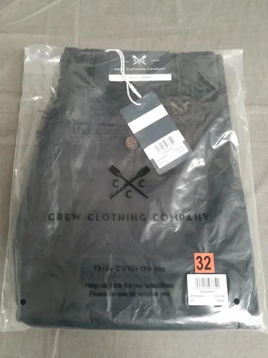 BAGGED CREW CLOTHING SLIM CHINOS IIN NAVY - 32S