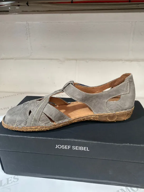 BOXED PAIR OF JOSEF SEIBEL GREY SHOES SIZE 42
