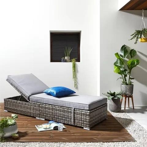 BOXED ARUBA LOUNGER - COLLECTION ONLY