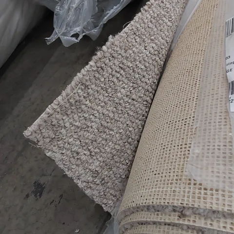 ROLL OF QUALITY MARRAKESH BEIGE CABLE CARPET // SIZE: 4 X 5.5m