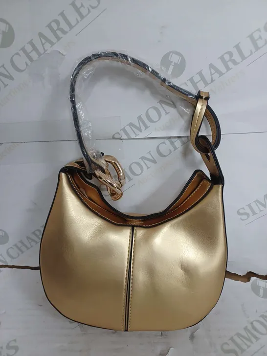 TOPSHOP GOLDEN SHORT HANDLE BAG