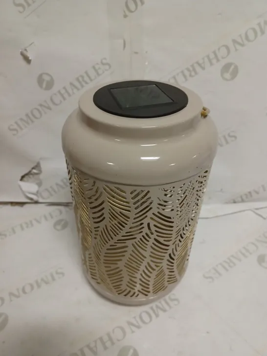 GARDEN REFLECTION PATTERNED SOLAR LANTERN